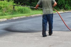asphalt sealcoating